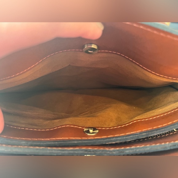 Patricia Nash Rosina Leather Cutout Tooled Shoulder Bag - Picture 15 of 16